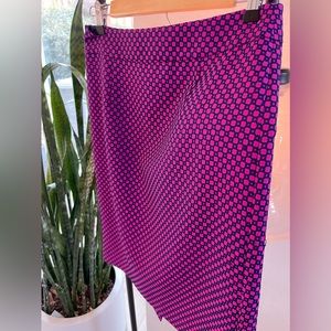 Beautiful navy and rich pink pencil skirt by Ann Taylor.